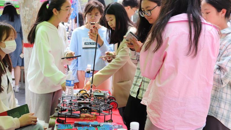 大数据分析行业未来：趋势与挑战并存